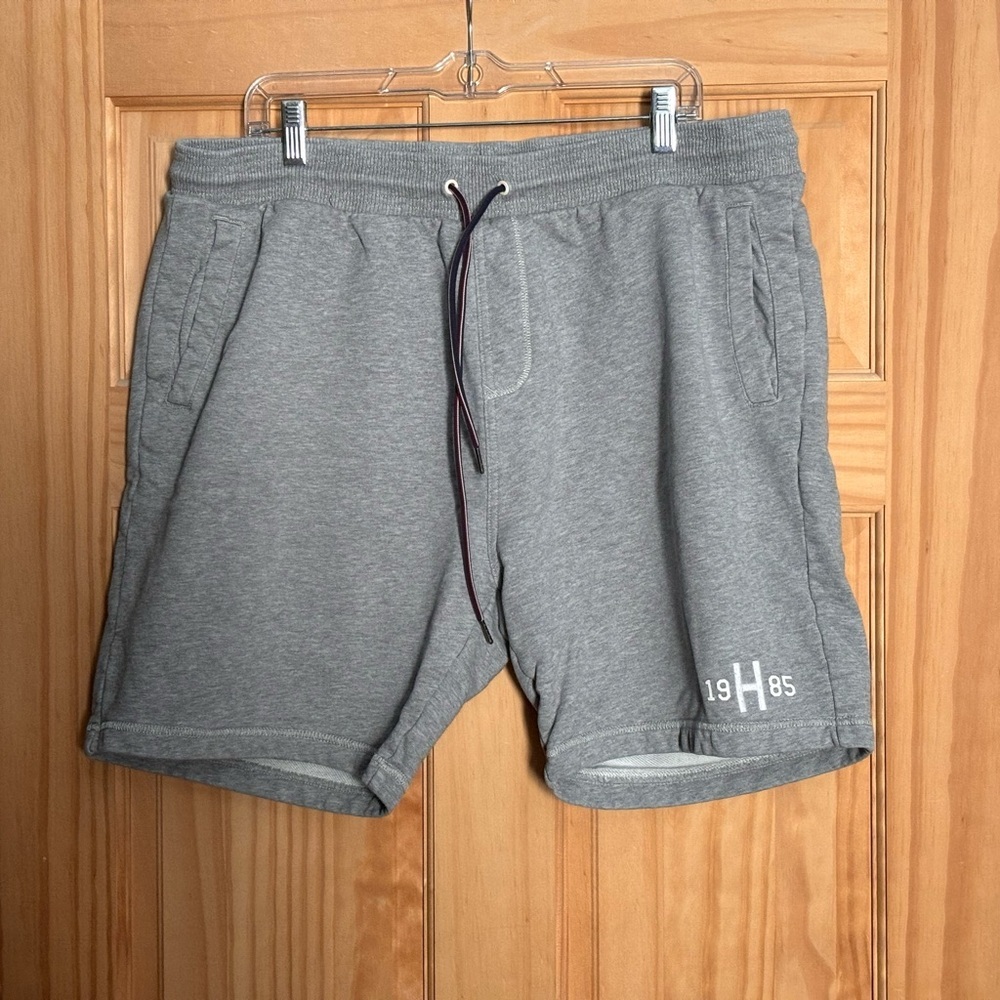 Tommy Hilfliger Men's fleece shorts size xl